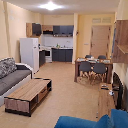 Apartments In Black Sea Star Complex Sozopol Bilik gambar