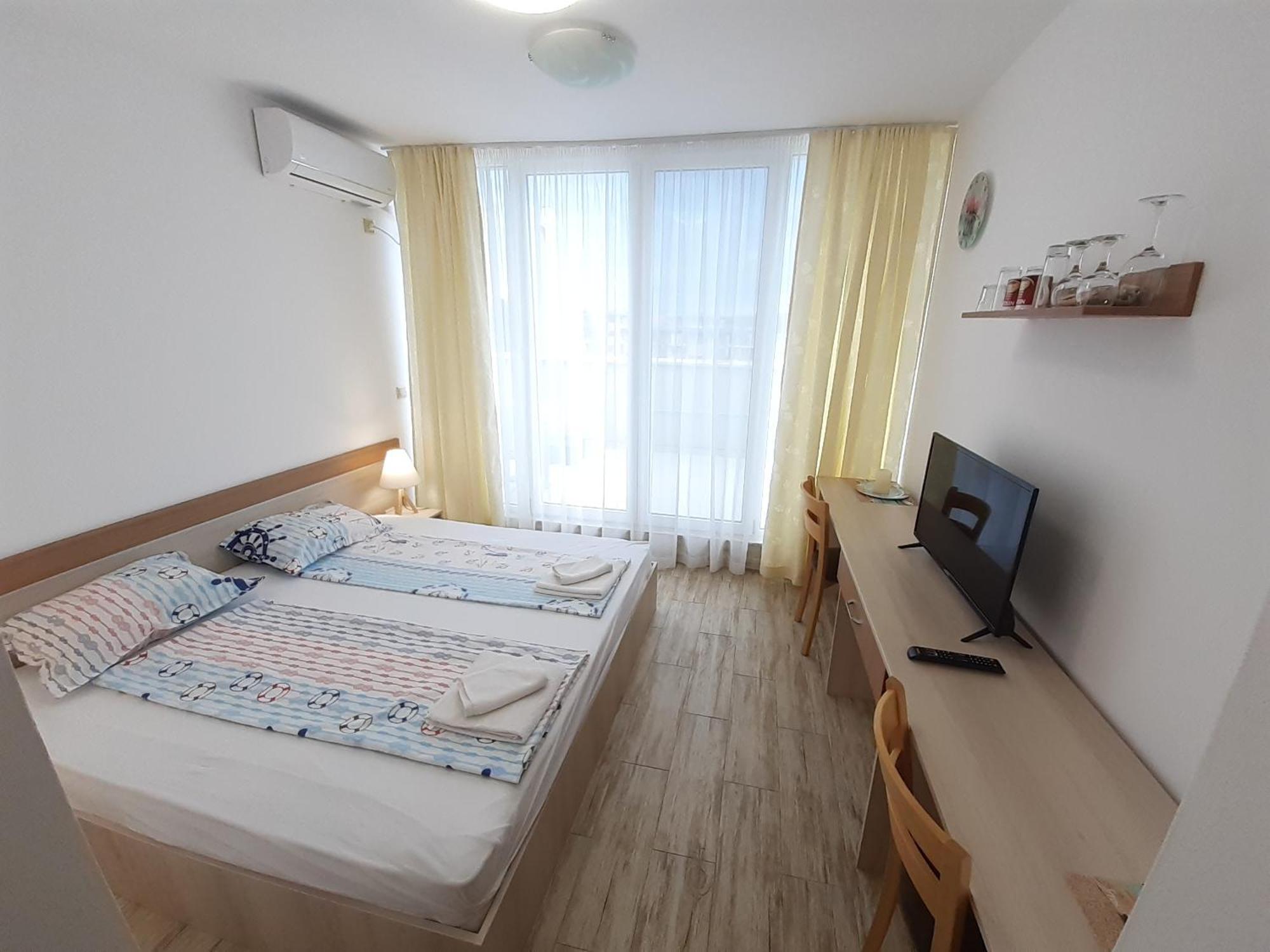 Apartments In Black Sea Star Complex Sozopol Bilik gambar
